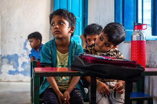 Campusliebe: Beziehungen und freundschaften während des studiums