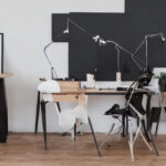 Udtræksskabe i hjemmekontoret: Organisér dine papirer med stil